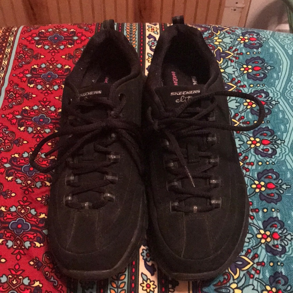 Sketchers Elite Memory Foam Black Tennis Shows sz9